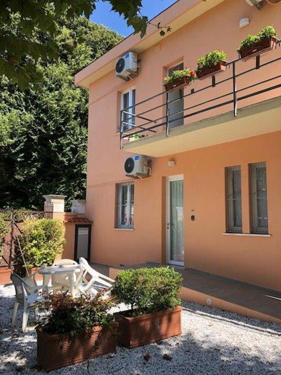 Arianna Hotel Marina di Pietrasanta Bagian luar foto
